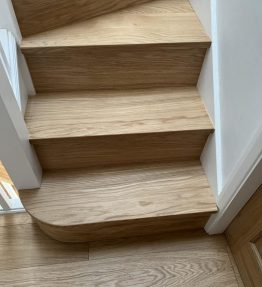 Oak Staircase Steps Cladding Tread with Riser